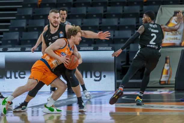 这几乎等同 这几乎等同