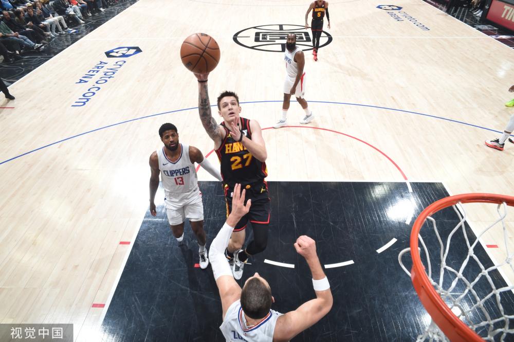 球和强有力 球和强有力