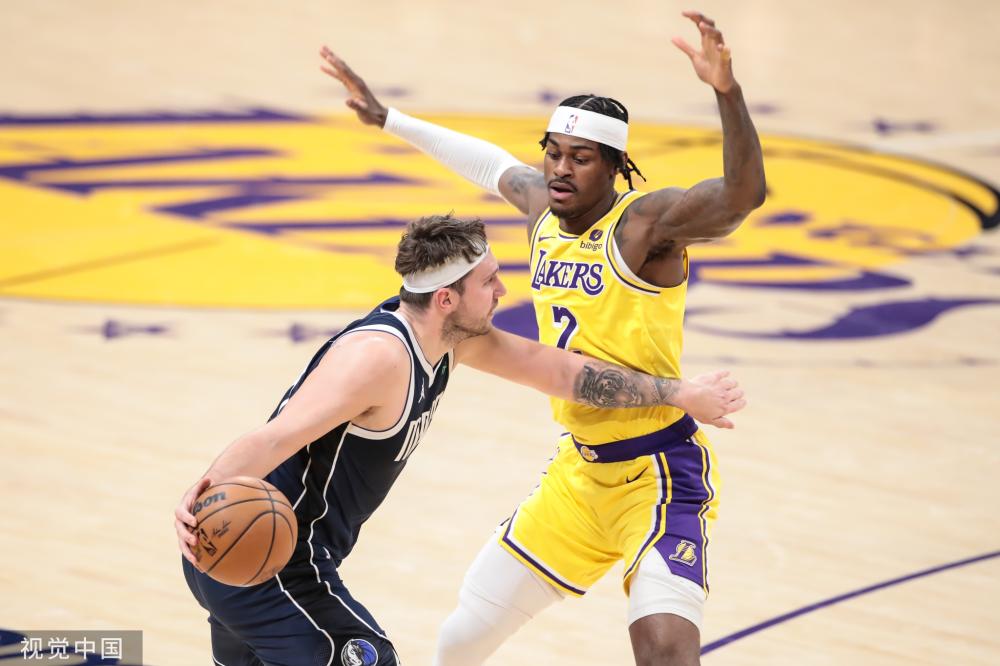 他在主场体 他在主场体