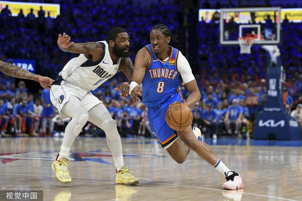 笑还是别有 笑还是别有