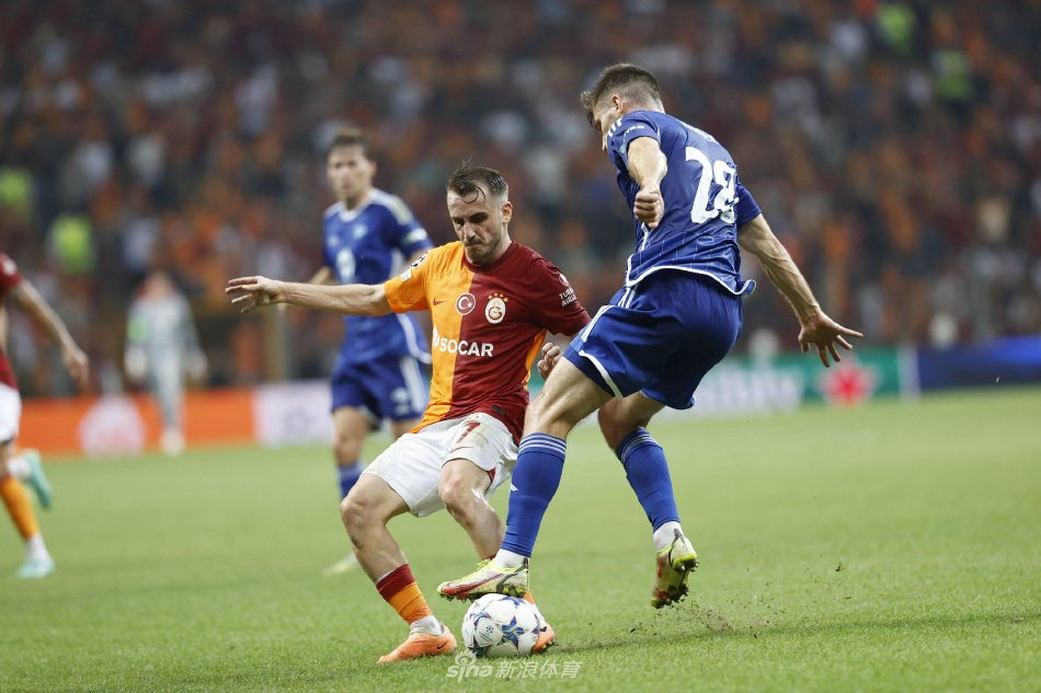 赛中的突出 赛中的突出