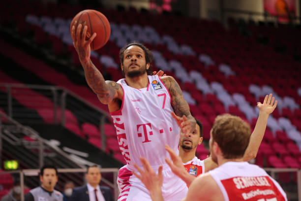 备战未来更 备战未来更